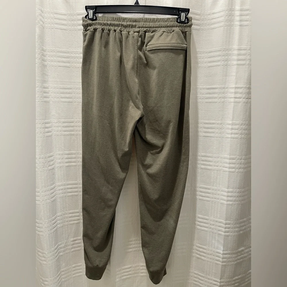 VUORI Ponto performance jogger green size medium - Picture 2 of 8